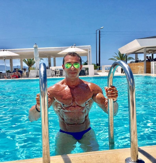 Il piano anticellulite de Il Sarto del Fitness: Massimo Alparone contro la ritenzione idrica su cosce e addome
