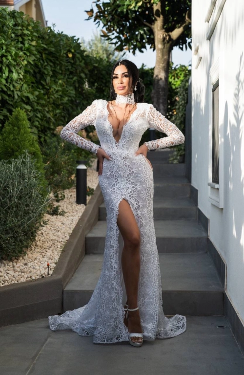  Barbara Bonavita: eleganza e amore, la commercialista più bella d’Italia, sposa Giuseppe Pagliaro